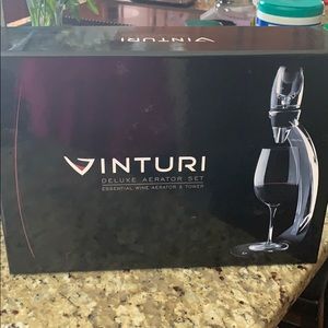 Vinturi Deluxe wine aerator set
